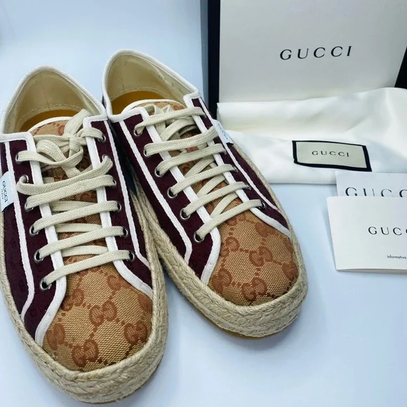 Gucci | Shoes | Gucci Mens Gg Sneakers Size 9 Color  display picture 1